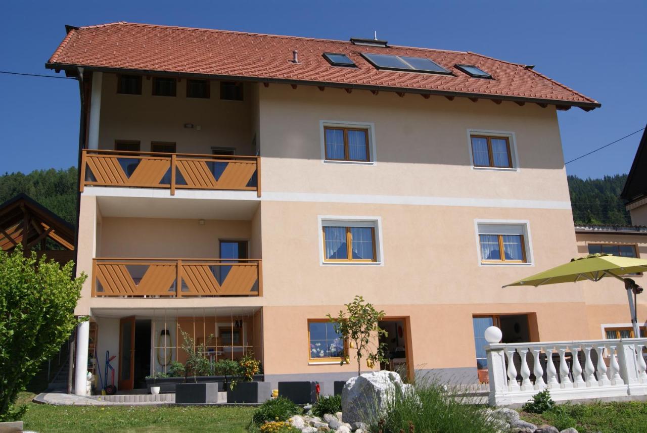 Privatzimmer Mitterbacher Fohnsdorf Exteriör bild